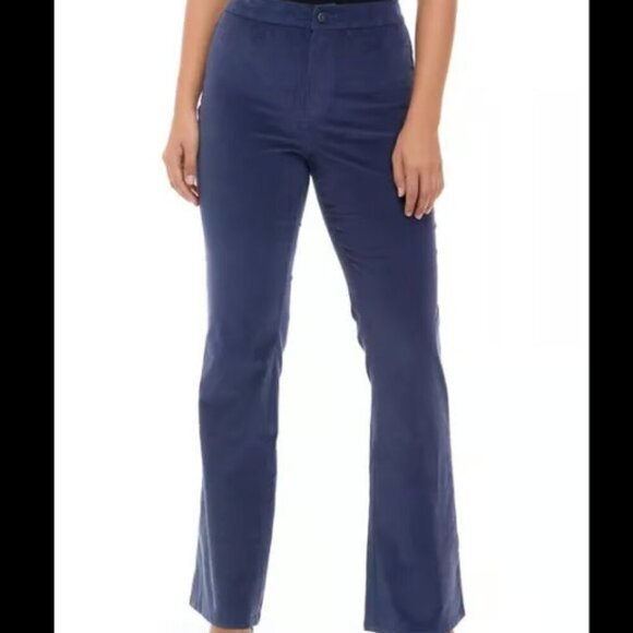 True Craft High Rise Flare Leg Soft Corduroy Jeans sz 16 NWT - Picture 1 of 7